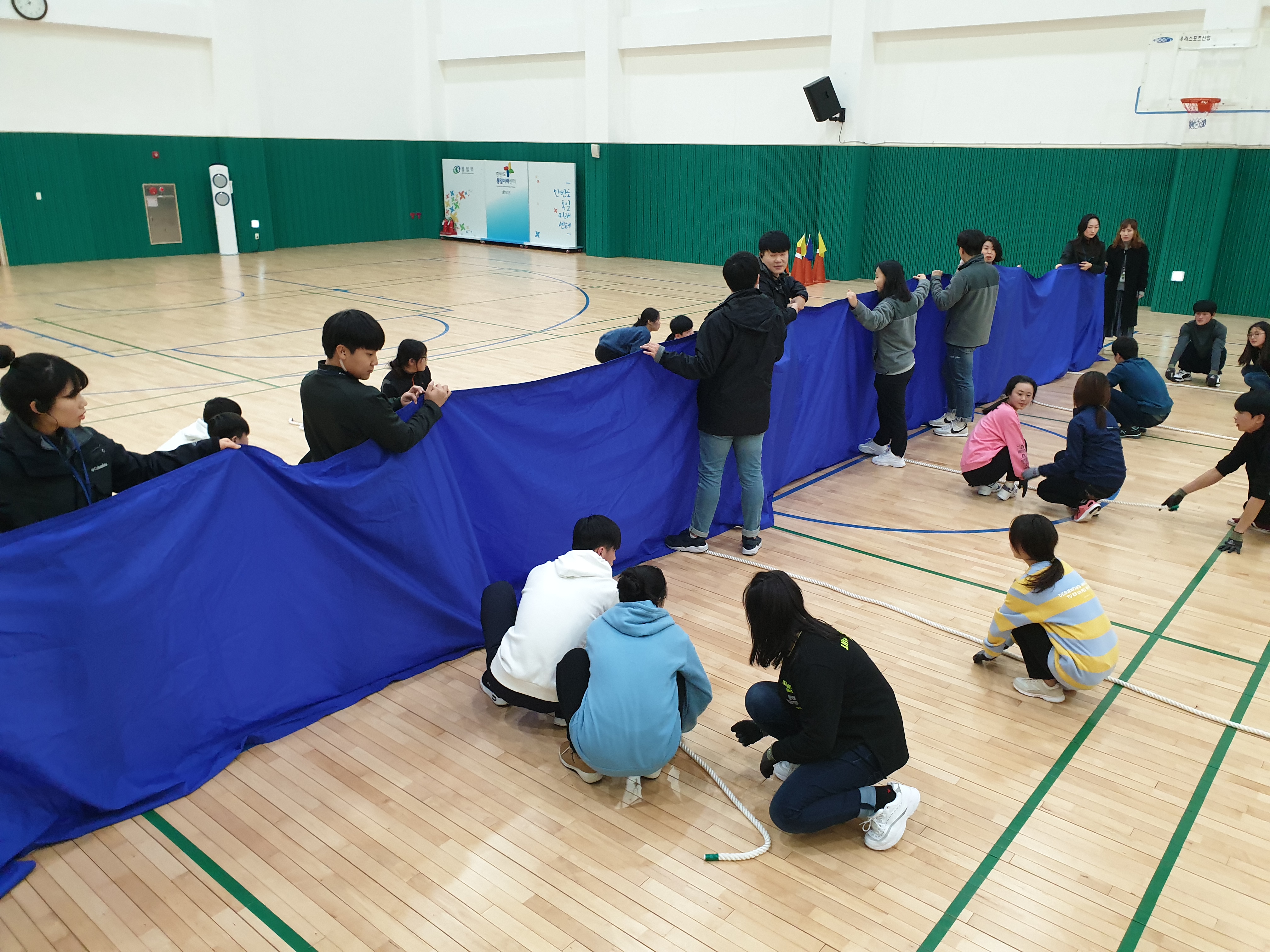 하나둘학교(2020.1.8~10) 통일체험연수 활동 사진입니다.